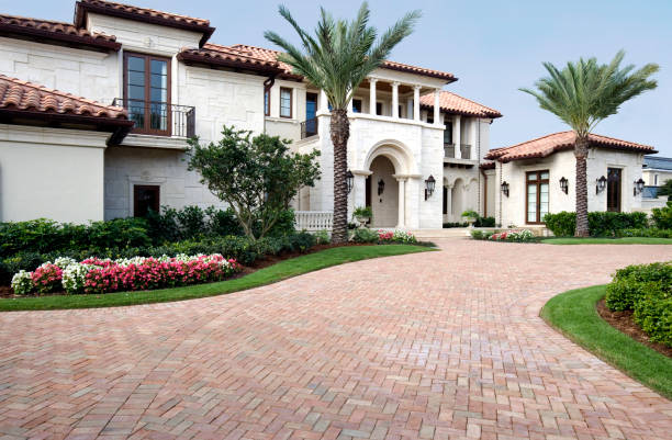 Best Local Driveway Pavers  in Moorestown Lenola, NJ